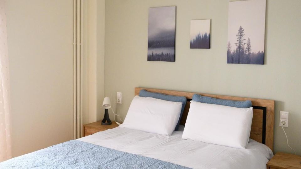 Stella s Minimal Lodge