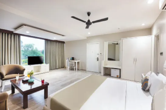 Skon Boutique by Orion Hotels Hotels near LSR College