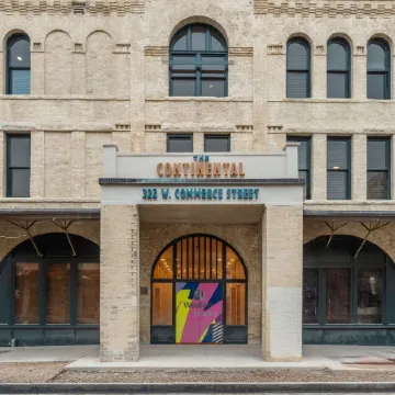 The Continental, Powered by Placemakr - Downtown - Market Square