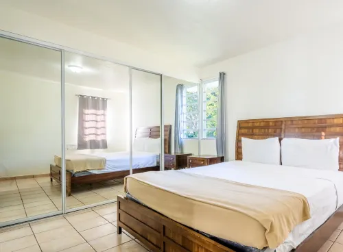 West Coast Apartments - 3-Star
