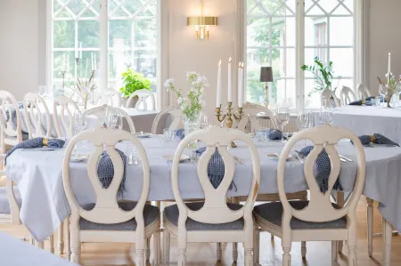 Två Skyttlar Отели в г. Марк