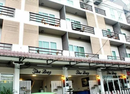 Be Rich Hotel