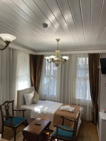 Bosphorus Bridge Hoteles cerca de Palacio de Beylerbeyi
