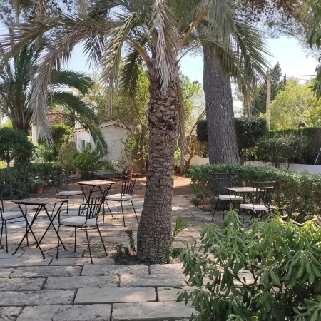 Hostal Residencia Alma