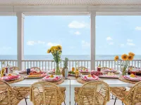 Poseidon by AvantStay on the Beach Two Ocean Facing Balconies Hot Tub Hotels in Folly Beach