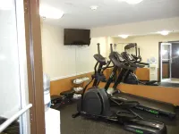 Quality Inn - Gym