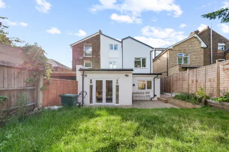 Sercasa - the Hyde Отели в г. Барнет