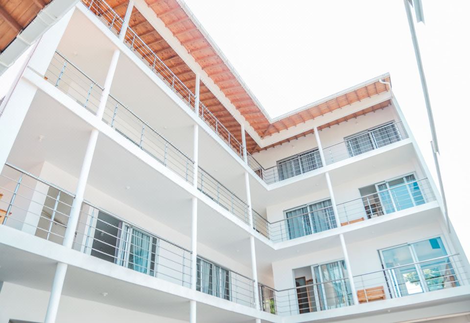 호텔 카리베 코베냐스 외관 이미지