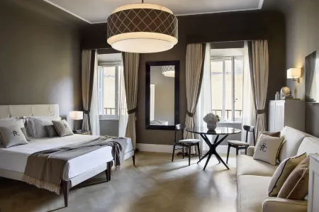 Tornabuoni Suites Collection Residenza d'Epoca Отели в г. Метрополитенский город Флоренция
