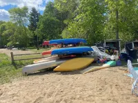Beautiful lake side lower unit cabin on pelican lake