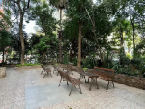 Calypzo Bangkok Hotel berhampiran Le Concorde Office