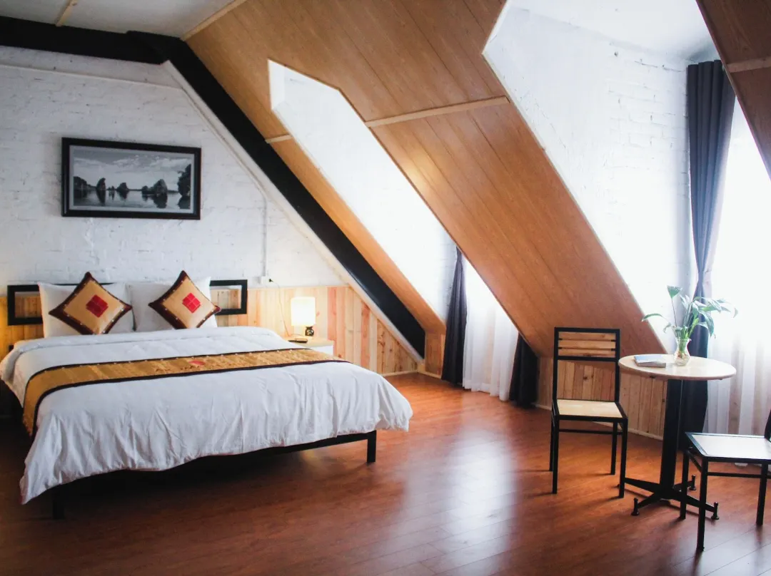 Aroma Ha Long Hotel - 下龍市