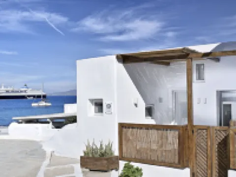 Little Venice Suites Hotels in Mykonos