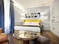 Hotel the Corner Roma Hotels near Piramide Metro Station
