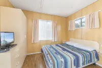 Apollo Bay Holiday Park Отели в г. Аполло-Бэй