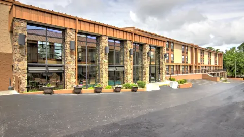 Best Western Center Pointe Inn in Branson