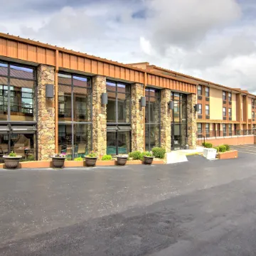 Best Western Center Pointe Inn