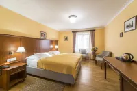 Hotel Cerny Slon