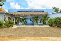 Parrot Cove Lodge Các khách sạn ở Hopkins