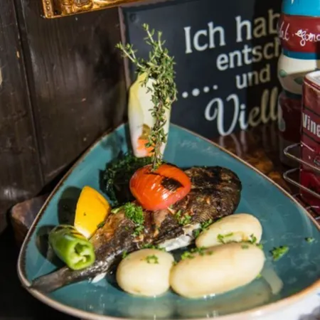 Hotel Und Restaurant Löwenbräu Köln
