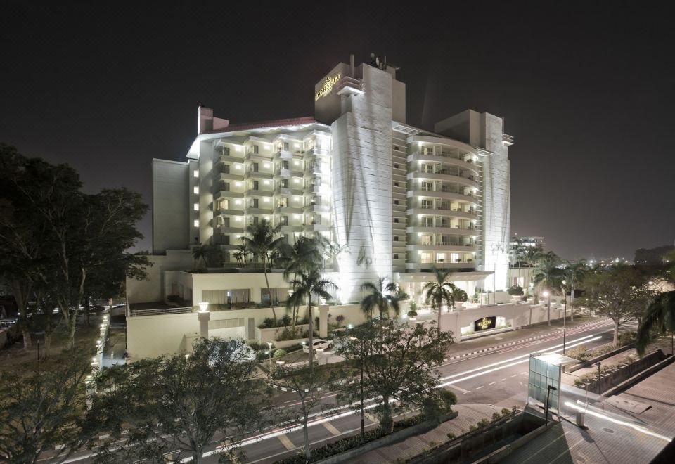 hotel overview picture