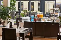 Flemings Hotel München Schwabing - Завтрак
