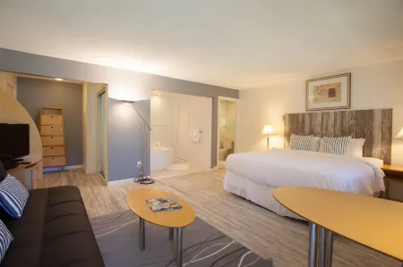 The Atlantic Отели в г. Такахо