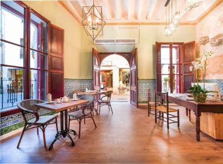 Lluna Aqua Soller - Adults Recommended Отели рядом с достопримечательностью «Jardi Botanic de Soller»