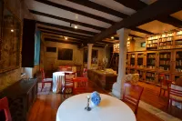 Casa de Sezim Hotels in Codessos