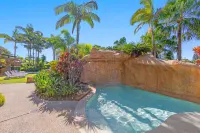The Mirage Resort Alexandra Headland - Resorts