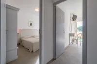 Hotel Cala di l'Oru Hotels in Л'Іль-Русс