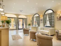 Hotel Regina Elena Hotele w: Olbia