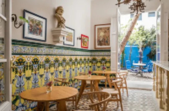 Hotel Medium Renaixença