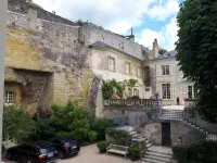 La Rochelière Hôtels à : Vernou-sur-Brenne