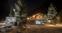 Hüttenhotel Husky Lodge Hotels in Altdorf