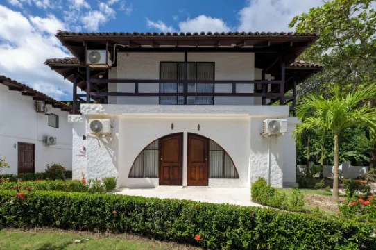 Fuego del Sol Beachfront Hotel Hotels in Playa Hermosa