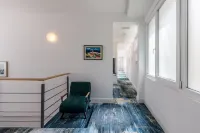 Annex Building of Art Hotel