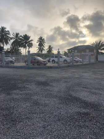 Downtown Virgins Hotel Отели рядом с достопримечательностью «Сан-Жоржи-да-Мина»