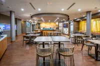 SpringHill Suites Baton Rouge Gonzales - Breakfast