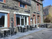 Auberge Saint-Martin Hotels in 