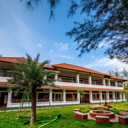 SR Jungle Resort