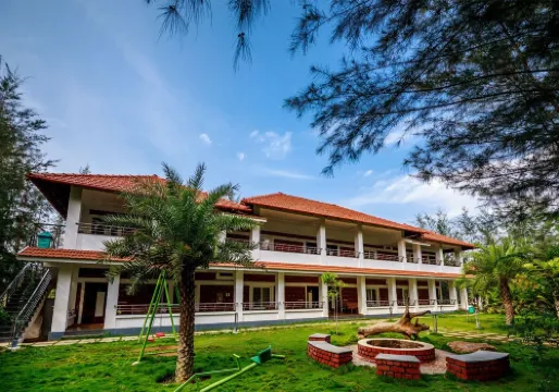 SR Jungle Resort