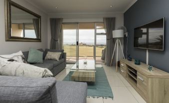 Modern Seaview Apartment