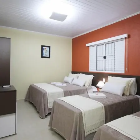Pousada Recanto Solar Dos Pássaros Hotels in Olímpia