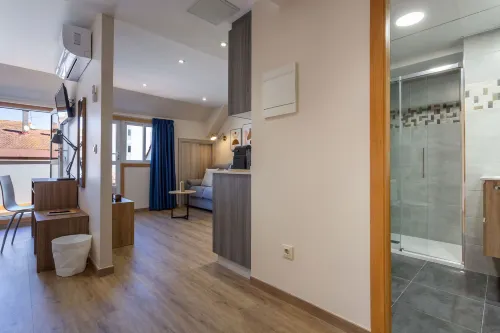 Vigo Bay Apartments by Olala Homes - 3-Star