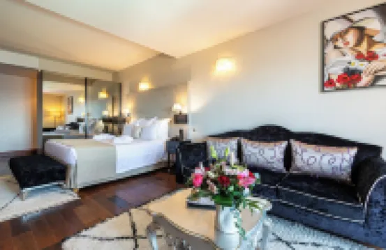 Hôtel Demeure Loredana Hotels in 