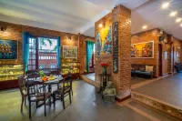 Calm House Hotel Hoi An 1