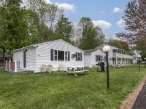 Anchor Inn and Cottages Wells-Ogunquit Hotels in Wells