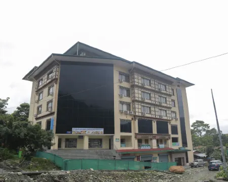 彭措林酒店 彭措林酒店