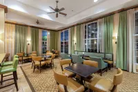 Hampton Inn & Suites Austin-Airport
